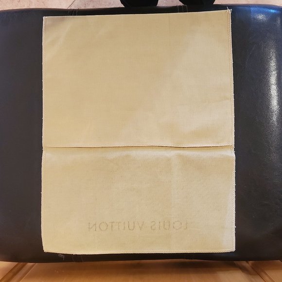 Louis Vuitton Shopping Bag, Box, & Dust Bags - Picture 12 of 16